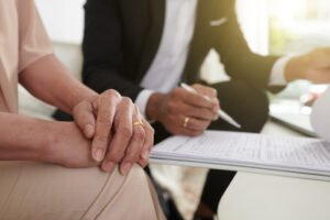Spousal Support in Ontario: Who Pays and For How Long?